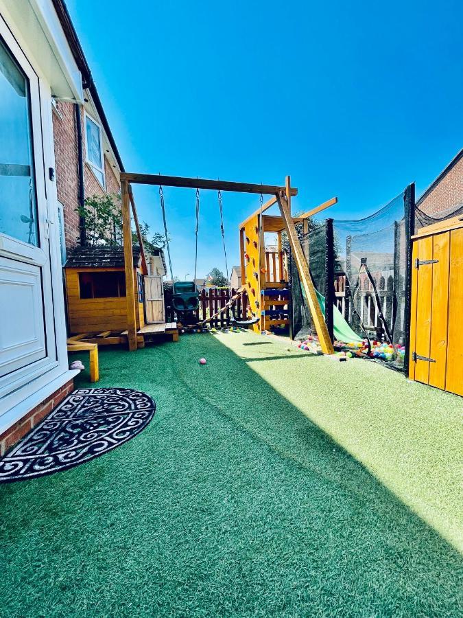 Canterbury Romantic Modern Home Goodnestone  Екстер'єр фото